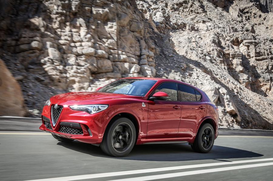  Alfa Romeo Stelvio Quadrifoglio (949) 2017 года  (WW) (фото 14 из 51)